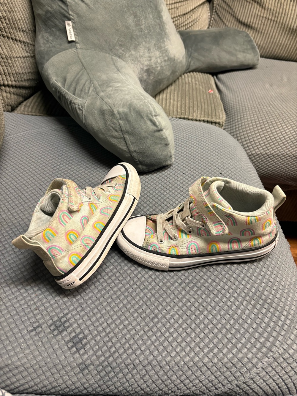 Converse Chuck Taylor Malden Street Mid Rainbows Youth Size 1 Pastel Shoes